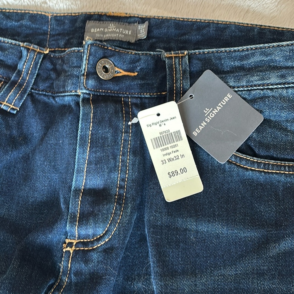 LL Beans Signature jeans 33x32 never worn